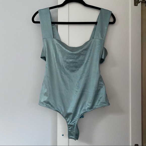 Free People Oh She's Strappy Bodysuit in Seafoam Casino, Size Large, NWT 💕 - Picture 8 of 9
